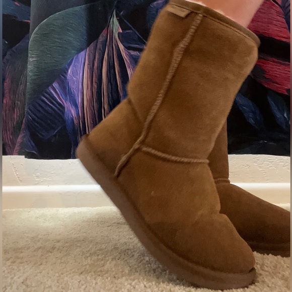 Brown Minnatonka Ugg Boots Women’s size 7 - Picture 3 of 3